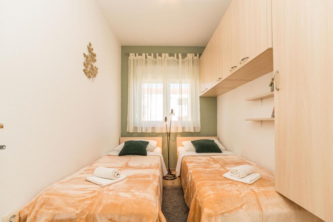 Apartments Matilda Sukošan Eksteriør bilde