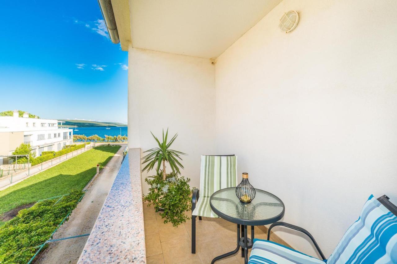 Apartments Matilda Sukošan Eksteriør bilde