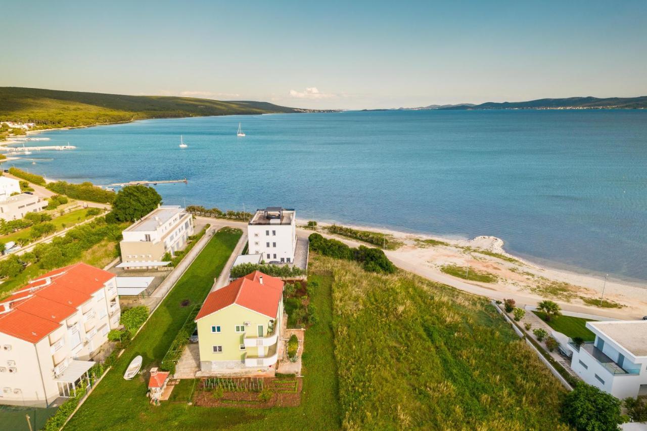 Apartments Matilda Sukošan Eksteriør bilde